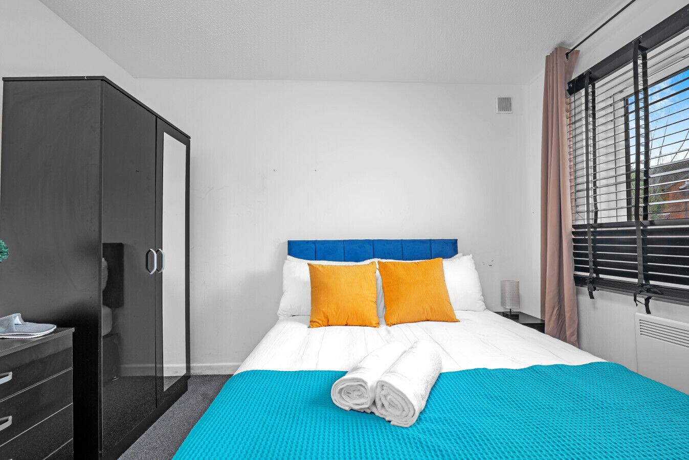 Strygejern/strygebræt, Wi-Fi, sengetøj