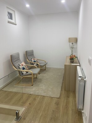 Interior - CASA DA COSTEIRA, a cozy retreat in the heart of DOURO (Santa Marta de Penaguião)