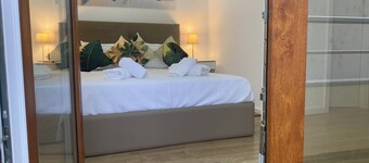 CASA DA COSTEIRA, a cozy retreat in the heart of DOURO