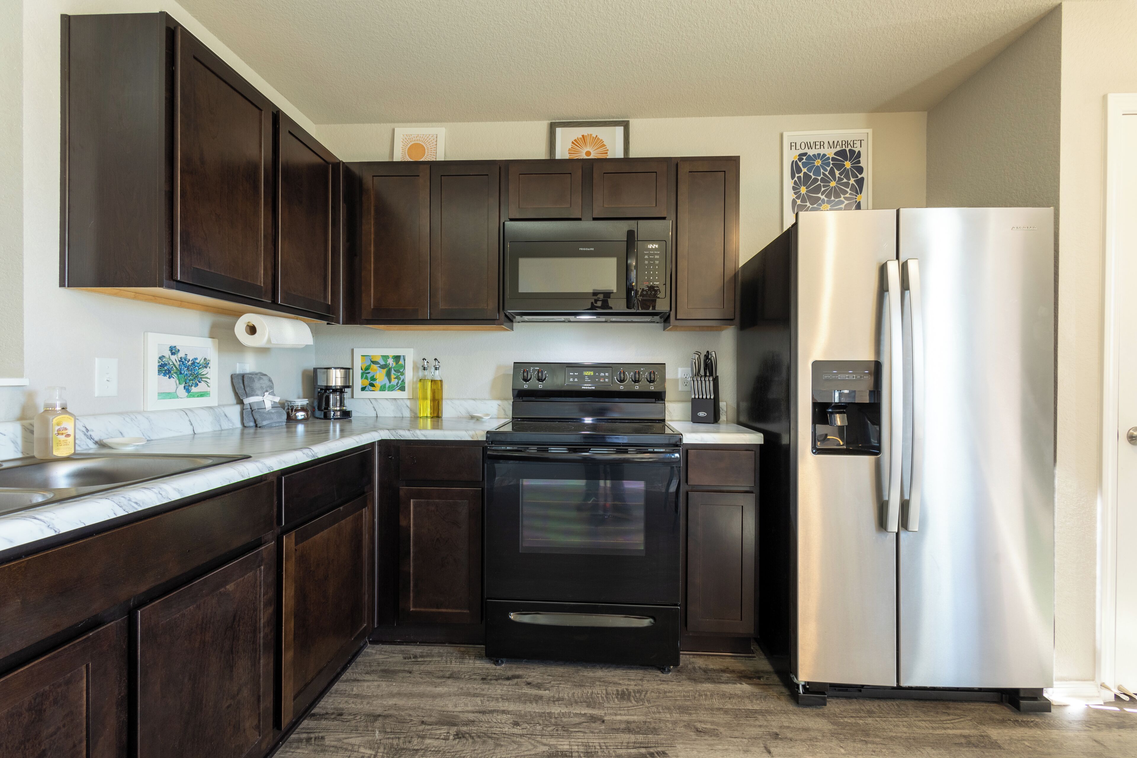 Microwave, oven, stovetop, dishwasher