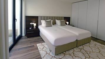 6 dormitorios, tabla de planchar con plancha, wifi y ropa de cama