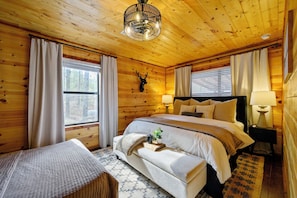 3 chambres, bureau, Wi-Fi gratuit, draps fournis