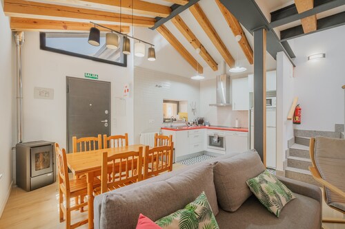 Casa Rural - De Brevas a Higos: Tradition and Comfort Near Segovia