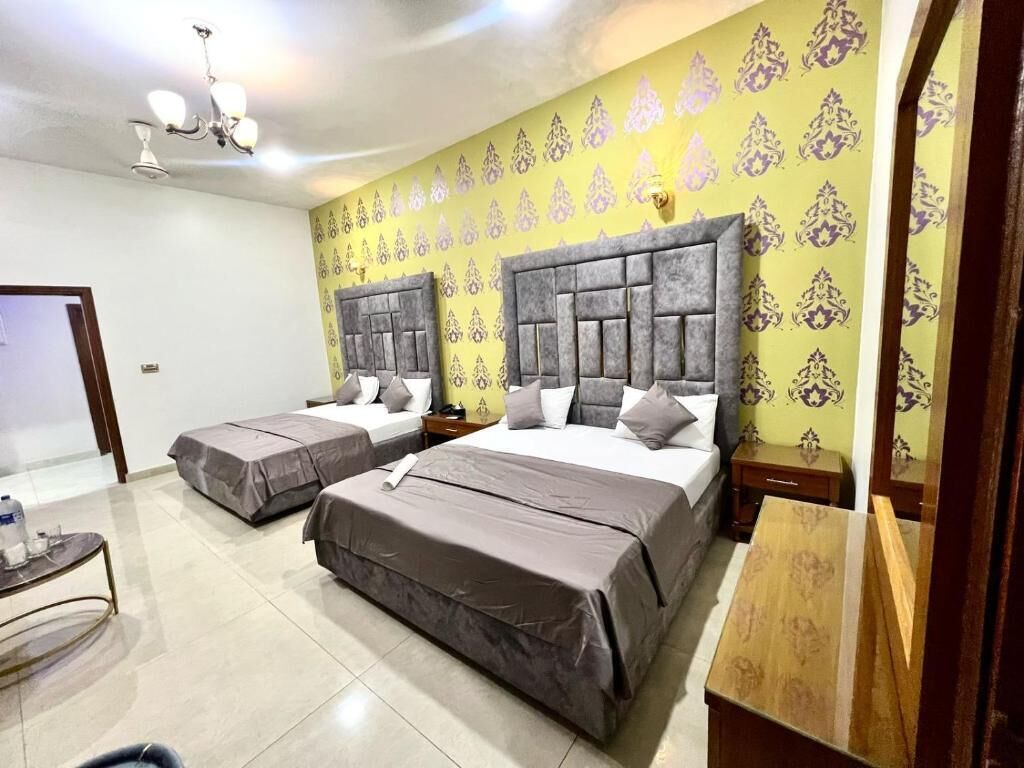 Deluxe Double Room, City View | Soundproofing, iron/ironing board, free WiFi