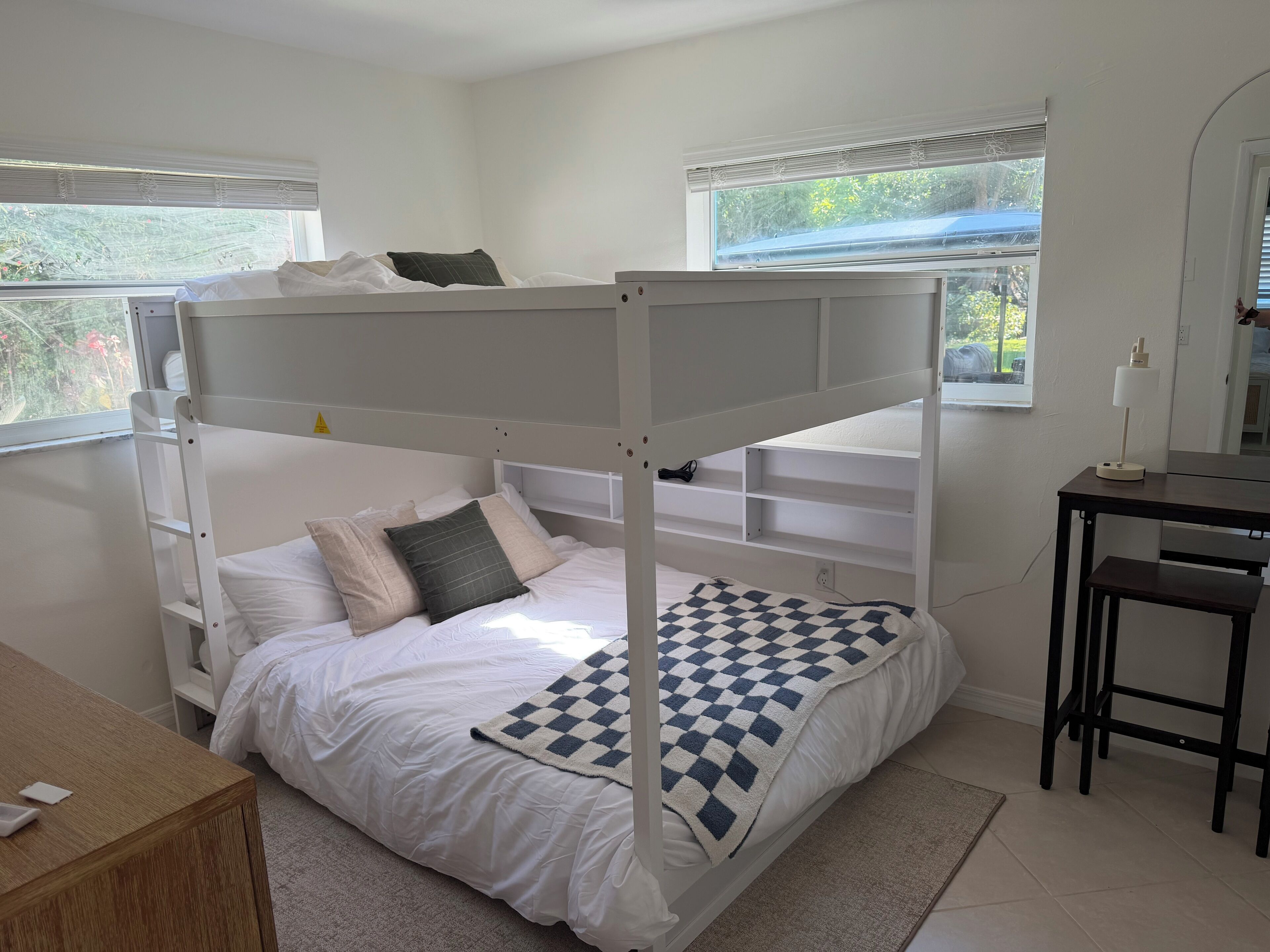 2 Schlafzimmer, Schreibtisch, kostenloses WLAN, Bettwäsche