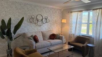 Smart TV, table football