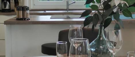 تناول الطعام