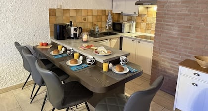 Vacation apartment Puustpaus close to the beach