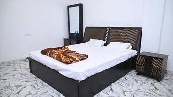 アイロン / アイロン台、WiFi、ベッドシーツ