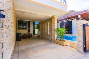 Exterior - Rawai vip 2D2 (Rawai)