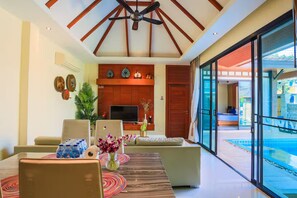 Living area - Rawai vip 2D2 (Rawai)