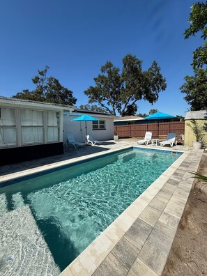 Outdoor pool - 10 Min to Beach, Private Pool, Spacious Family-Friendly Retreat! (Clearwater)