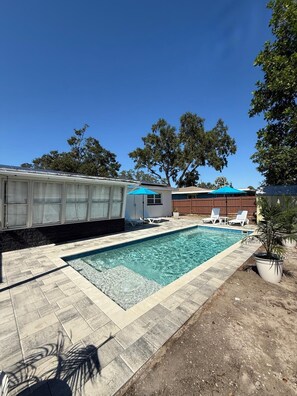 Piscine extérieure