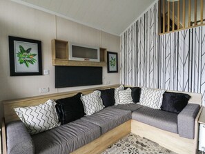 Living area - The Family Pod - Gower (Swansea)