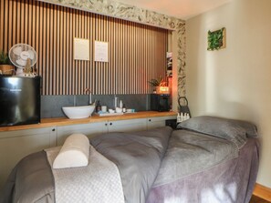 Spa - Glamping Pod 1 - Gower (Swansea)