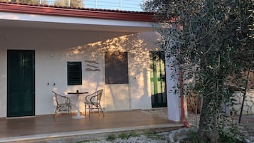 Esterni