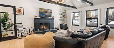 Fernseher, Videospiele, Arbeitsbereiche