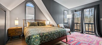 Spacious 5BR Retreat - Duplex close to Attitash