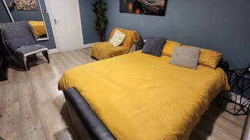 1 bedroom, iron/ironing board, WiFi, bed sheets