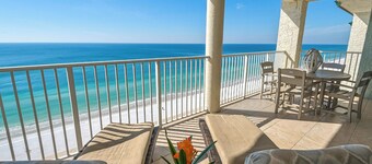 Stunning 2 Bedroom Beachfront Penthouse with 30ft Balcony & Free Chair Service!