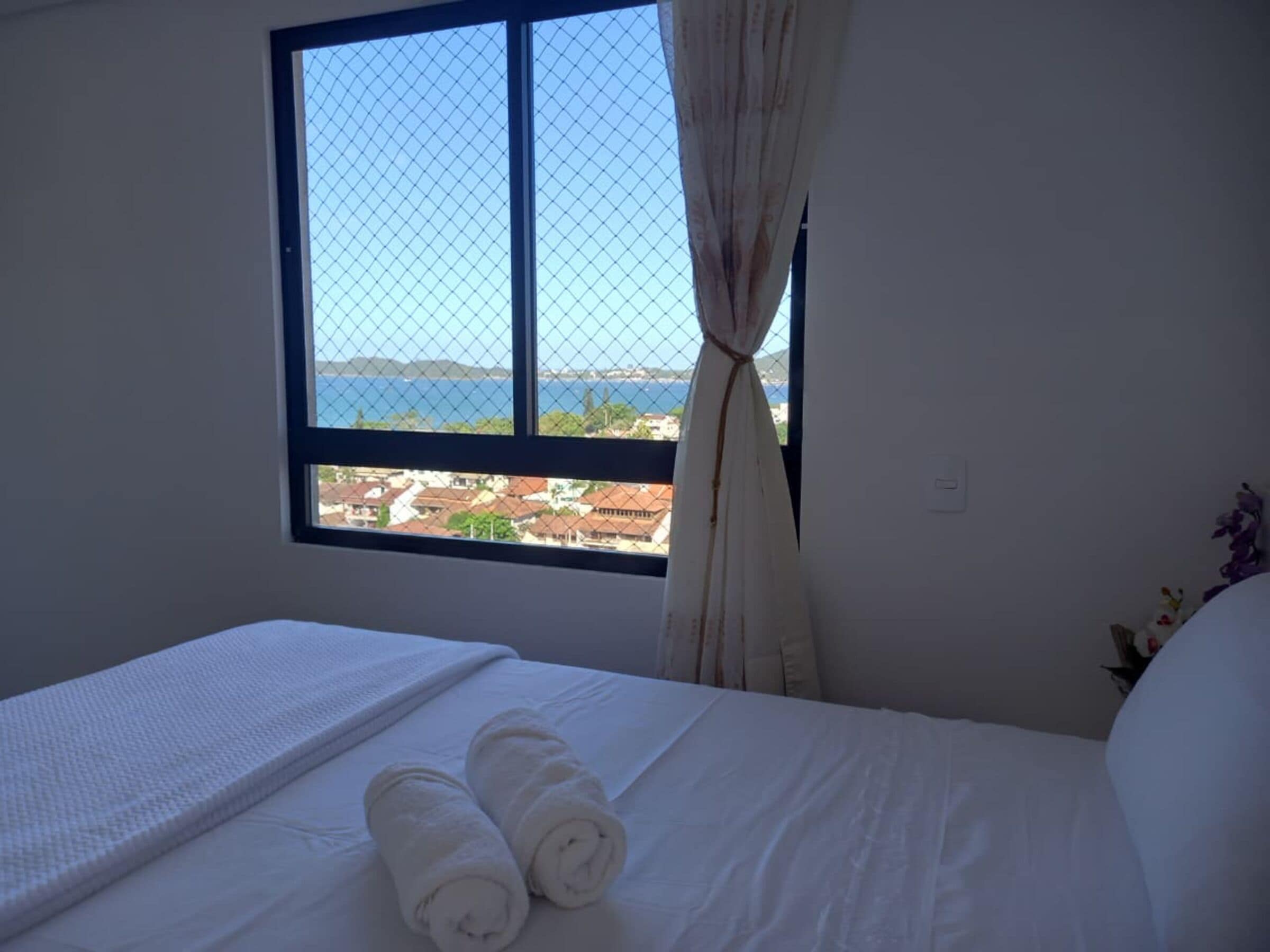 Apartemen Deluks, jet tub, pemandangan pantai | 3 kamar tidur, seprai premium, dan didekorasi berbeda-beda