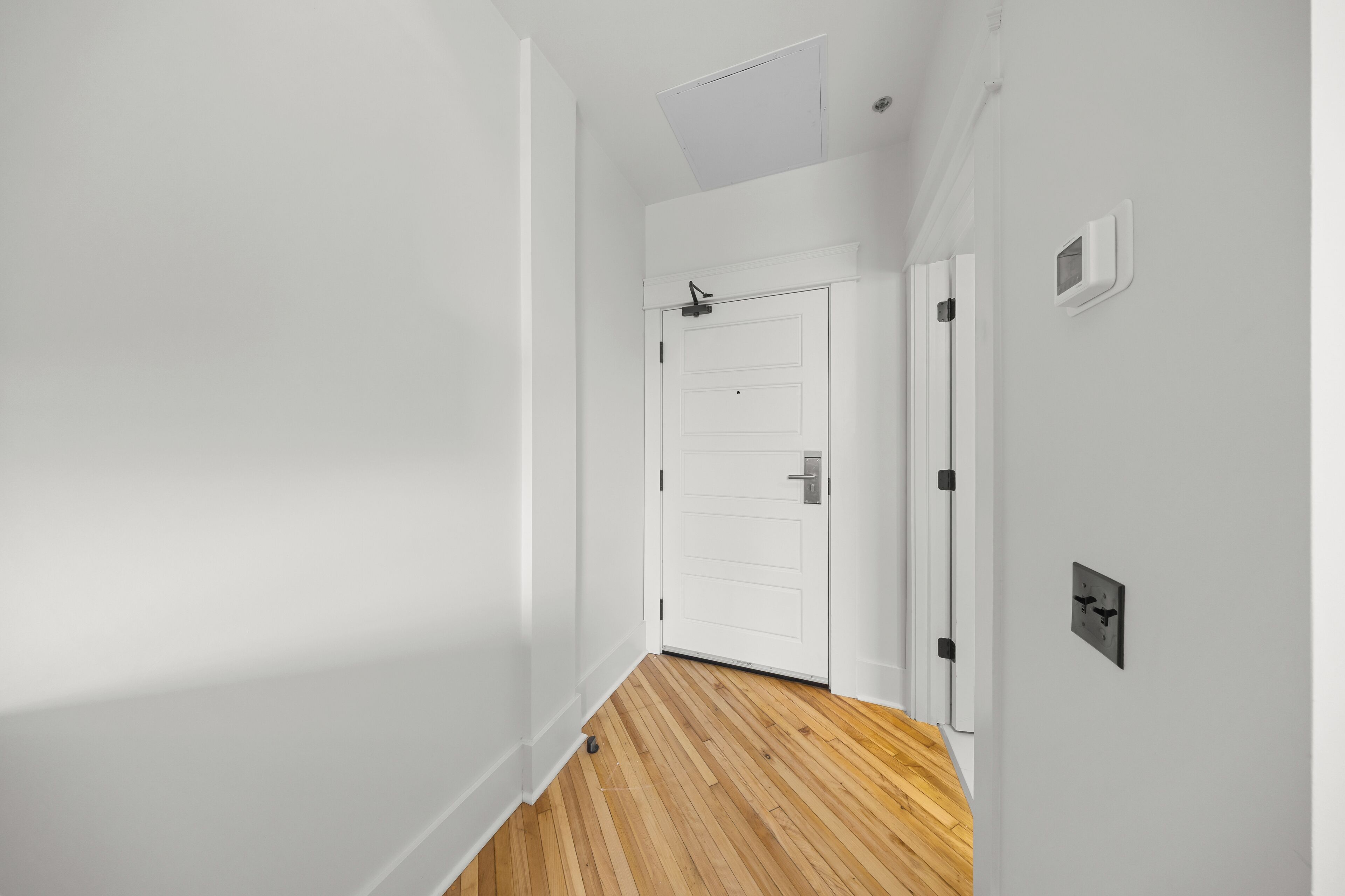 Studio Suite, 1 King Bed, Kitchenette | Interior