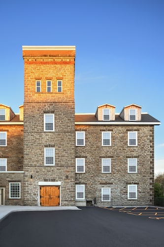 Tri Century Mill Suites