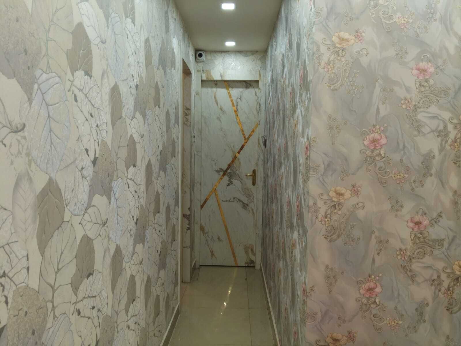 Quarto casal econômico | Área de estar | TV LED 44 polegadas com canais digitais