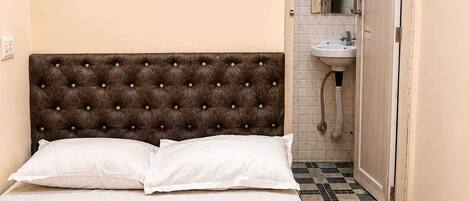 Egyptian cotton sheets, premium bedding, down comforters