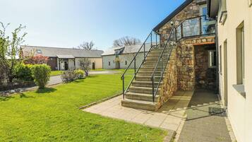 Cottage | Exterior