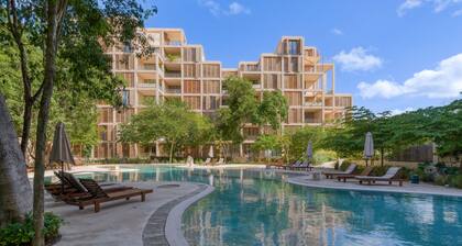 Corasol Modern Apt with Terrace