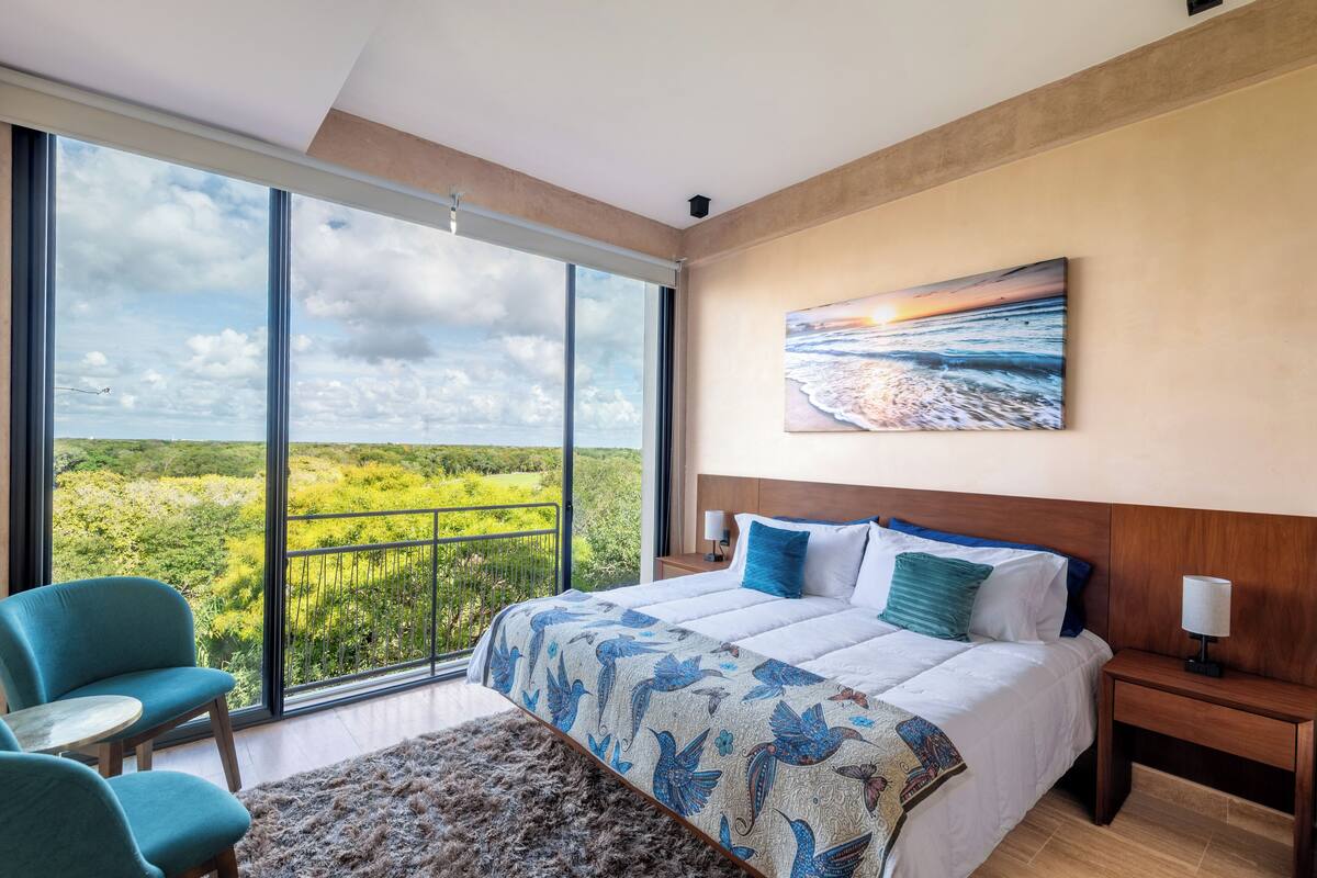 Classic Apartment, 1 Bedroom, Balcony, Resort View | Premium bedding, in-room safe, individually decorated