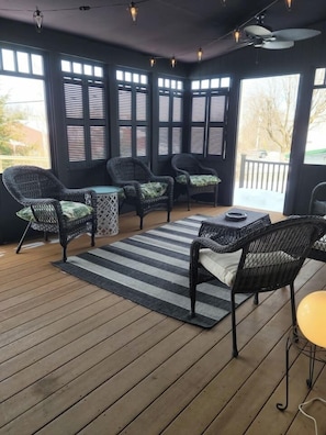 Interior - The Berlin Guesthouse (Millersburg)