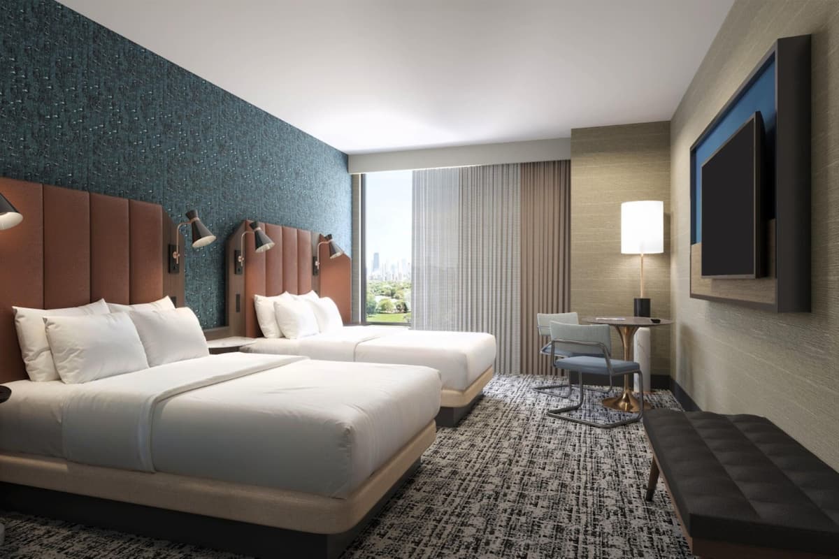 Zimmersafe, Schreibtisch, laptopgeeigneter Arbeitsplatz