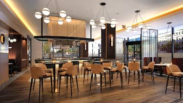 2 restaurants, American cuisine