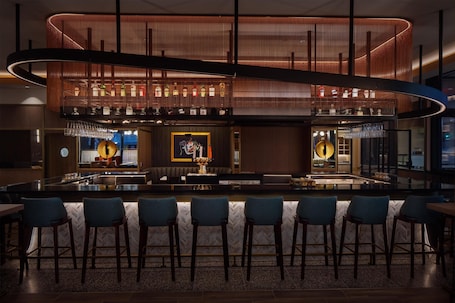Restaurant. Tempo By Hilton Washington Dc Downtown