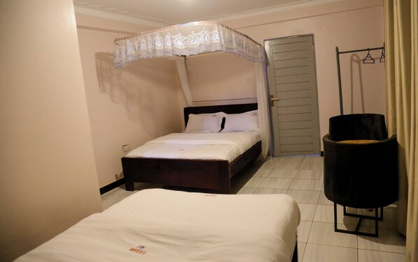 Double or Twin Room, Lake View | Laptop workspace, free WiFi - JD LUXURY HOTEL (Jinja)