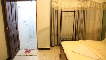 Doppel- oder Zweibettzimmer, Seeblick