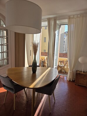 Dining - Au Passage Niçois avec balcon (Nice)