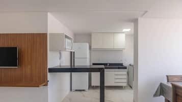 Basic Apartment | Private kitchen