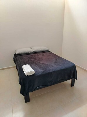 Economy Double Room | Free WiFi - Hotel Morelia Nova (Morelia)