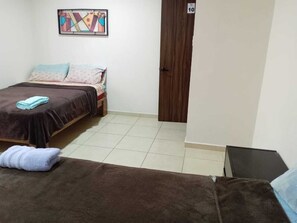 Basic Quadruple Room | Free WiFi