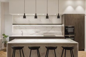 Private kitchen - Elegant, exceptional apartment in a private mansion! Near Lille! (Mouvaux)