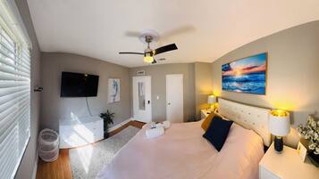 4 bedrooms, desk, iron/ironing board, WiFi