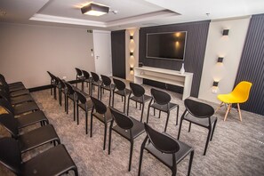 Apartamento | Sala de reunião