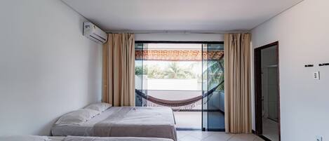 5 chambres, fer et planche Ă repasser, Wi-Fi, draps fournis