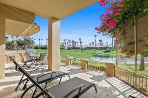 Outdoor dining - Lake View-Pet Friendly-Resort Pool & Hot Tub-V3998 (Palm Desert)