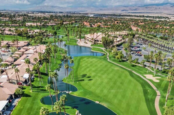 Golf - Balcony-Views-Country Club Living-VV667 (Palm Desert)