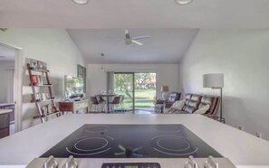 Interior - Stylish 2BR Condo w/ Pool & Golf in Palm Desert (Palm Desert)