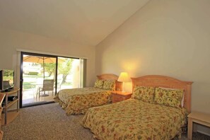 2 bedrooms, iron/ironing board, WiFi, bed sheets - Condo with BBQ|Pool, golf, tennis access + more (Palm Desert)